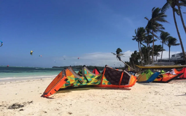 Freestyle Academy Kitesurfing