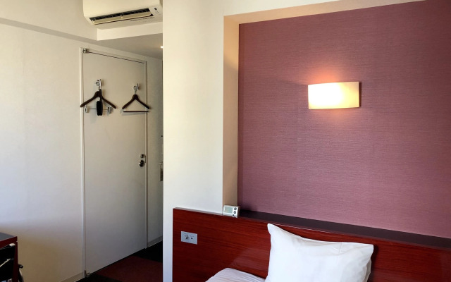 Nesthotel alt. Meguro Station