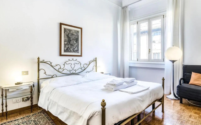 Huge Center Milan Guastalla Gardens 8pax