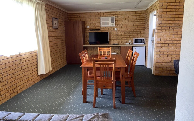 Newell Motor Inn - Narrandera