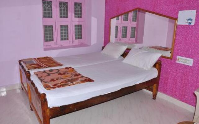 Thilak Home Stay