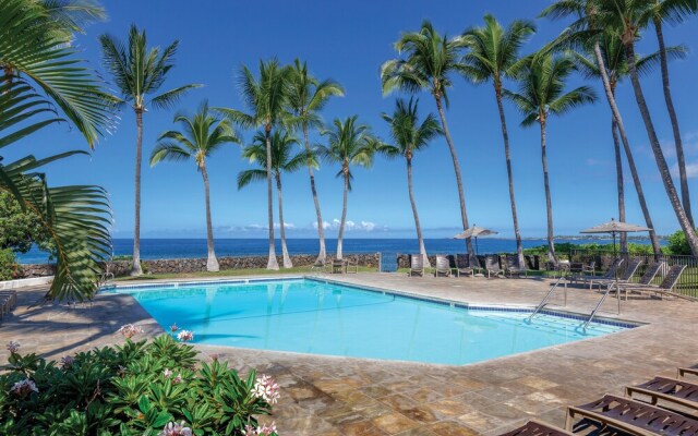 Royal Sea Cliff Condo