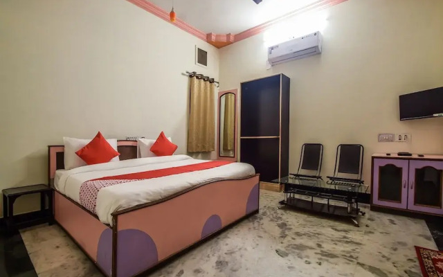 OYO 19937 Hotel Rajkamal International