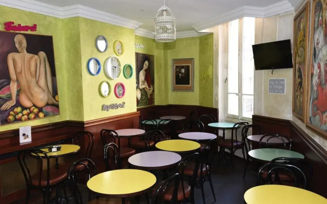 Adonis Sacré Cœur Hôtel Roma