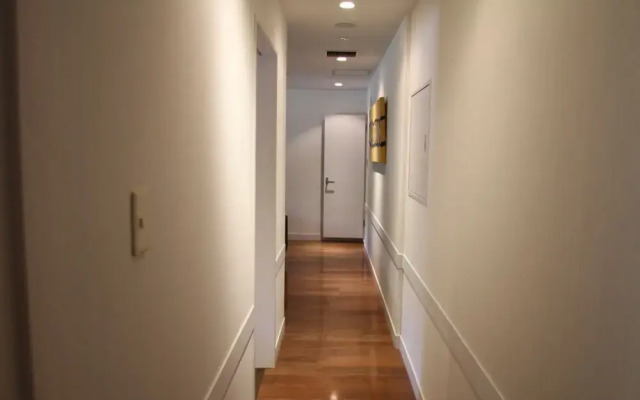 The Ridge Hotel & Apartments