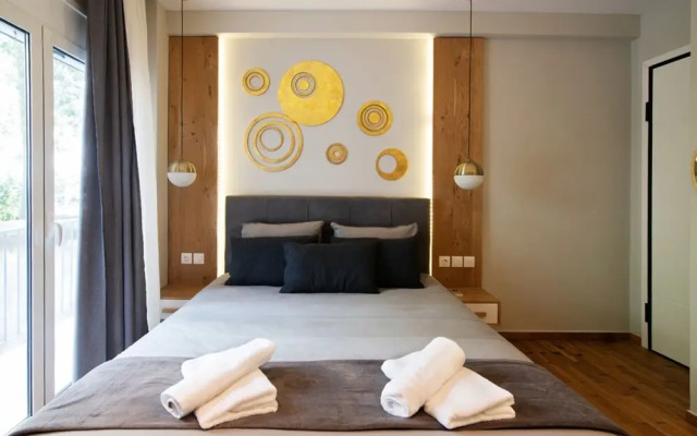 Central Charming Studio