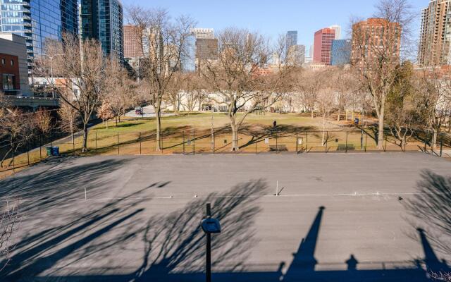Chicago | Delightful 1BD/1BA South Loop Apartment