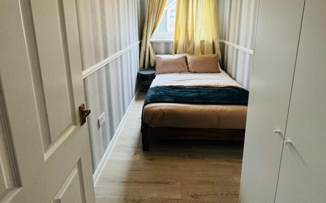 Entire 4-bed House in Sunderland