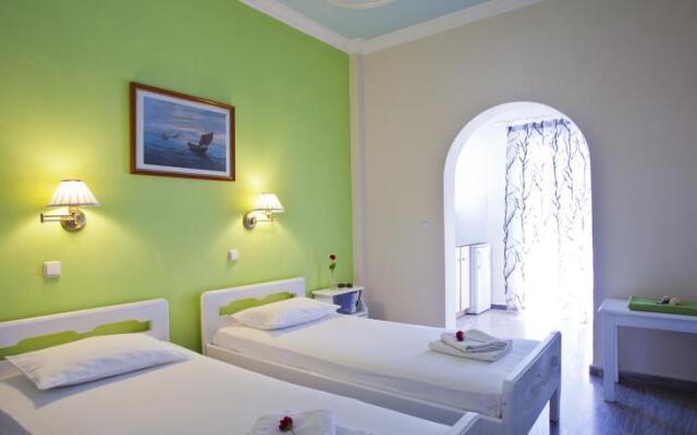 Dimitris Studios