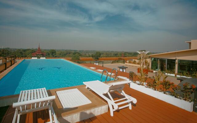 Sunset Palace View Suites