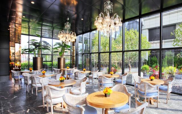 Crowne Plaza Shanghai Jinshan Hotel