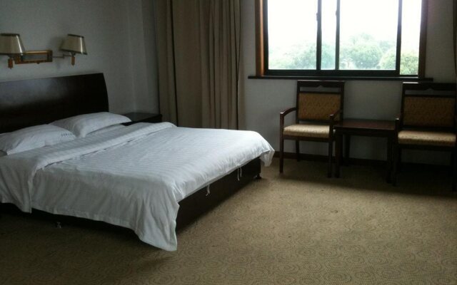 Suzhou Lanying Holiday Hotel