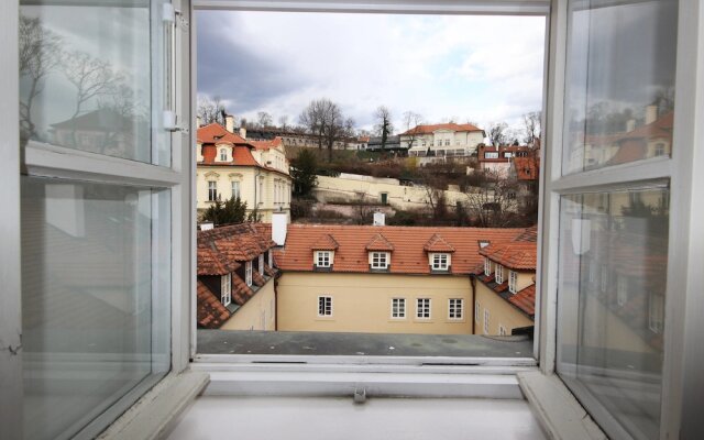 Prague Castle View Apartment