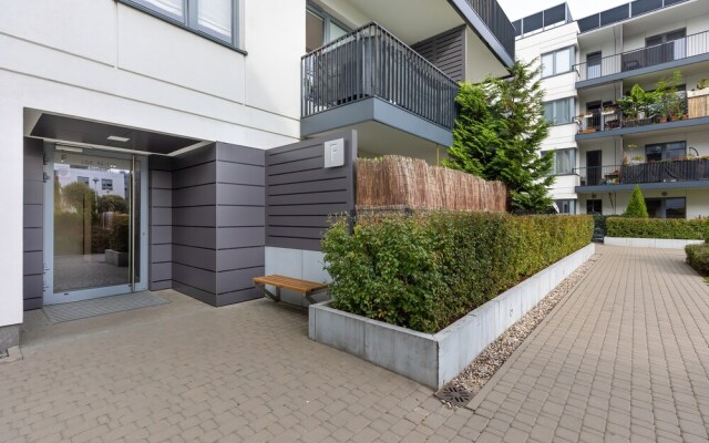 Wilanow for 3 People by Renters