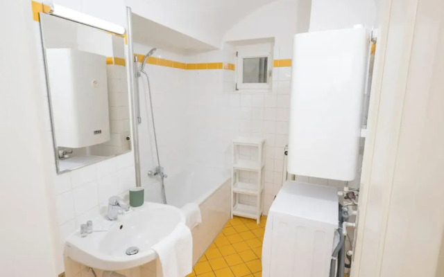 Zum Grazer Uhrturm By Welcome2Vienna