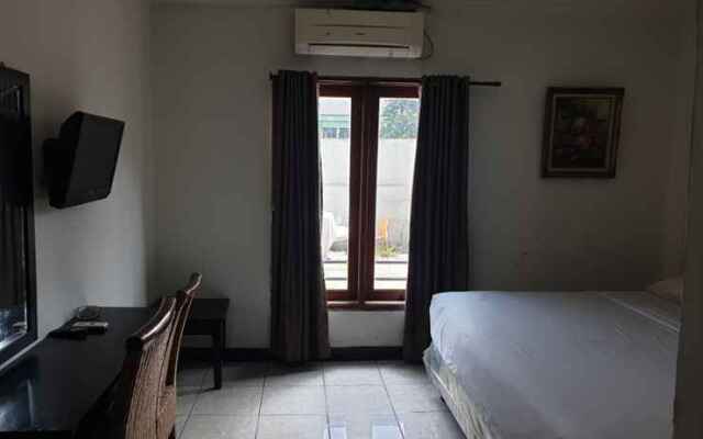 Hotel Ende Baru
