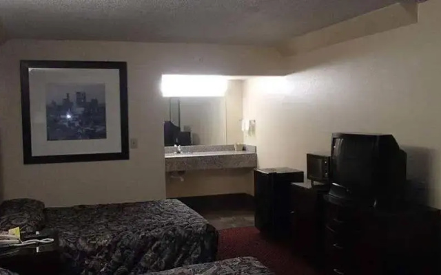 Royal Inn Lafayette