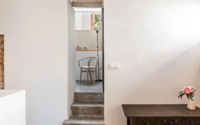 La Casa Baja