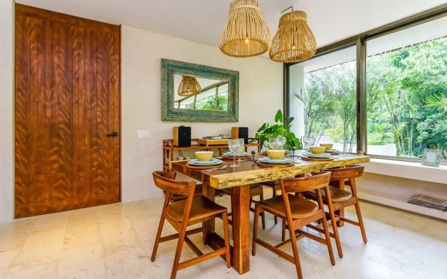 Luxury & Nature Meet Plus a Private Pool & Roof Pool