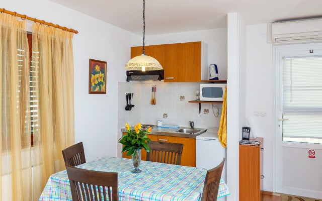 Apartments Niksa