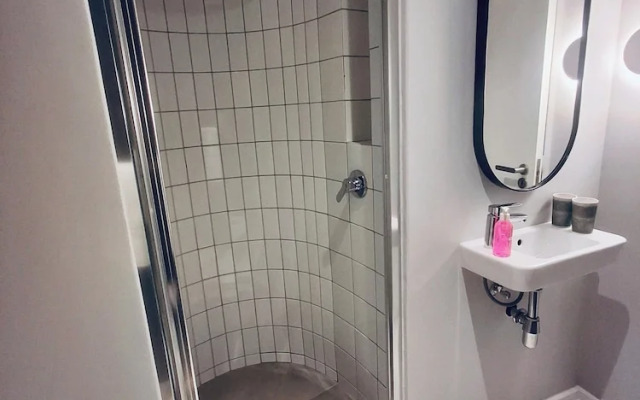 Urban Elephant Express The Flamingo