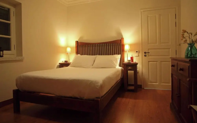 Spacious Villa in Vasiliki with Swimming Pool & Hot Tub