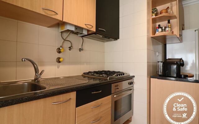 Cascais Estoril Apartment Near the Beach