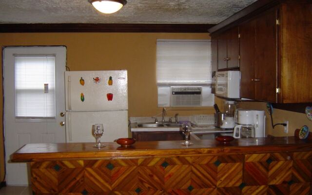Silver Palm Guest House Turks and Caicos