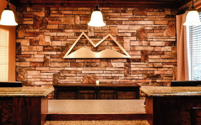 The Lodge at Flat Rock