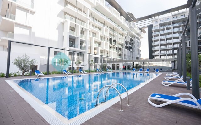 Executive 1 BR in Oasis - 2