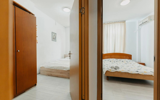 Apartament Piata Amzei 1 (17 B)