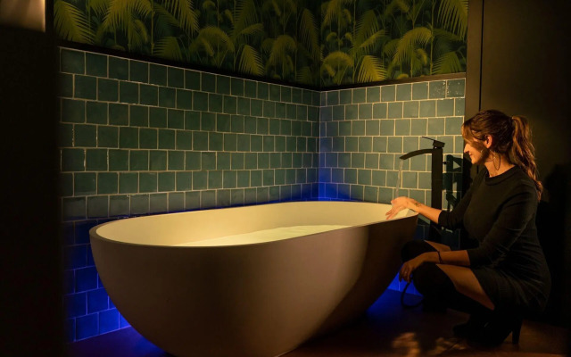 KONCEPT Hotel International