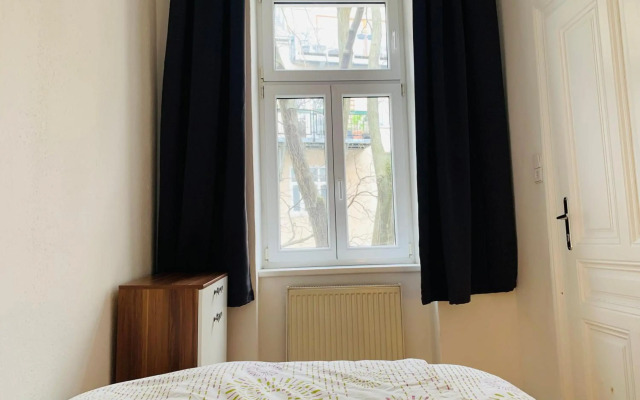 GoVienna Homelike City Apartment