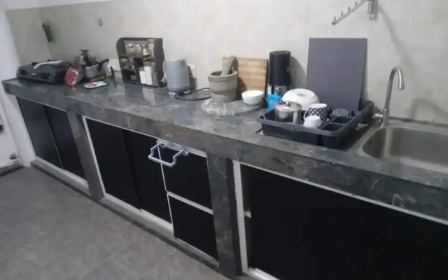 Rooftop Garden - 3 Bedrooms - Parking - 10minbeach