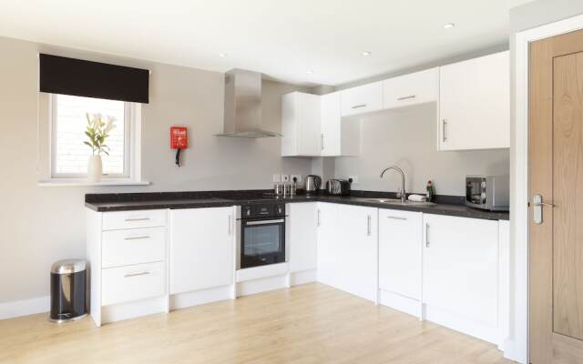 Saracens Courtyard Apartments