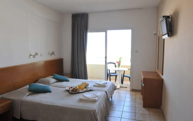 Captain Karas Holiday Apartments