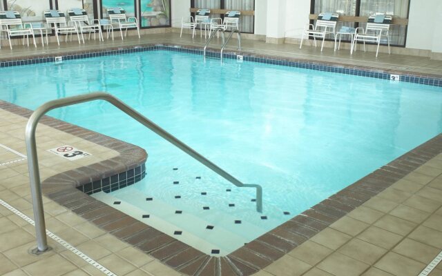 Courtyard by Marriott Toledo Rossford/Perrysburg