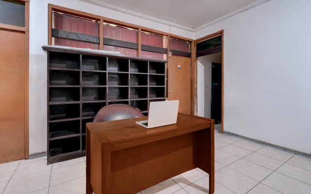 Hotel O near D'Botanica Bandung Mall formerly De Sun Pasteur Guest House – Guest Rooms – Bandung