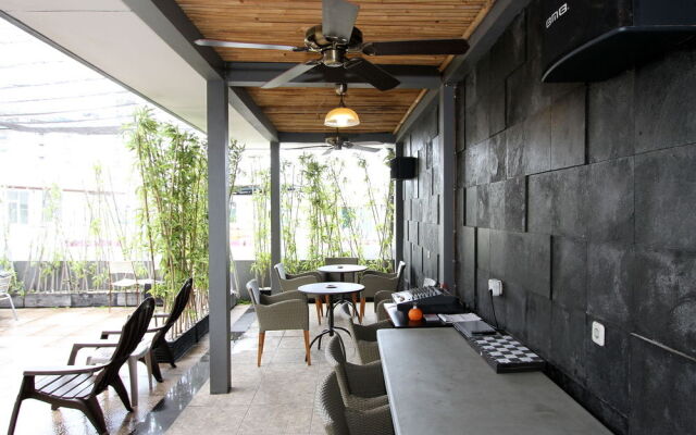 ZEN Rooms Menteng Cikini