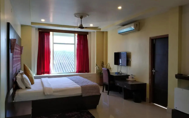 Hotel SC Grand