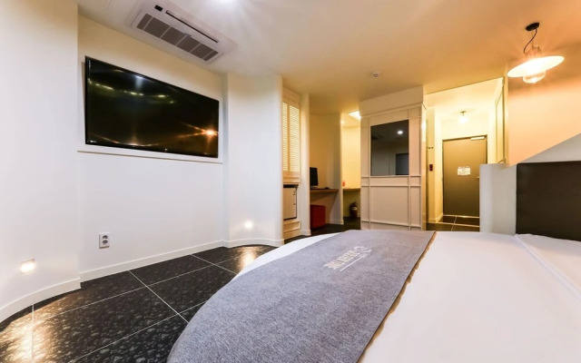 Yeonsan Golden Time Motel