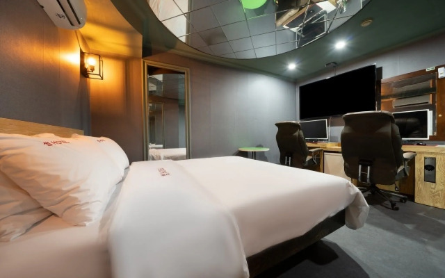 Incheon (Juan) Hotel 3&4