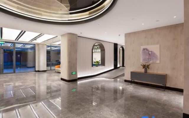 Orange Hotel (Beijing Yansha Liangma River)