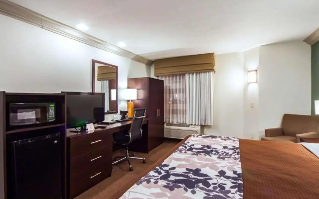 Sleep Inn & Suites