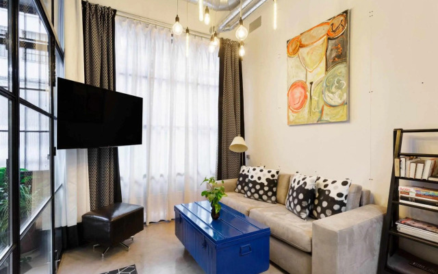 MonKeys Luxury MetaLoft