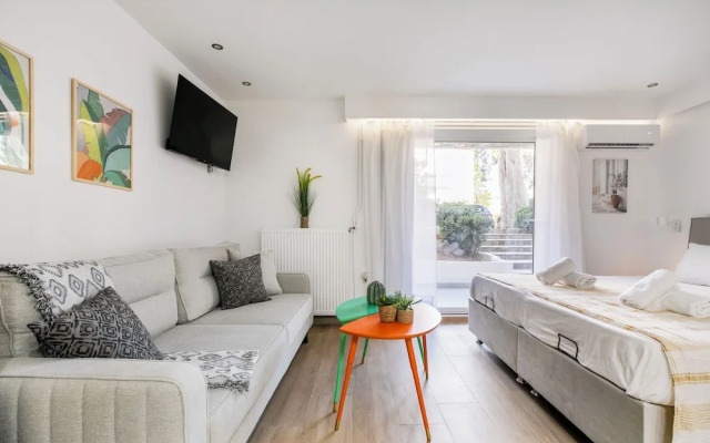 Halo - Luxury Studio in Athens