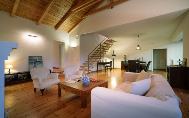 Nina Residence