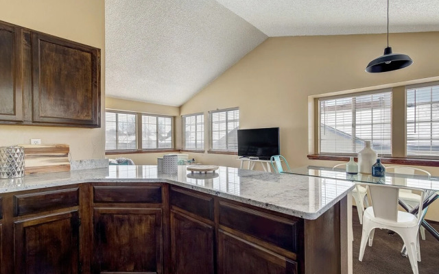 Updated Home Near DIA