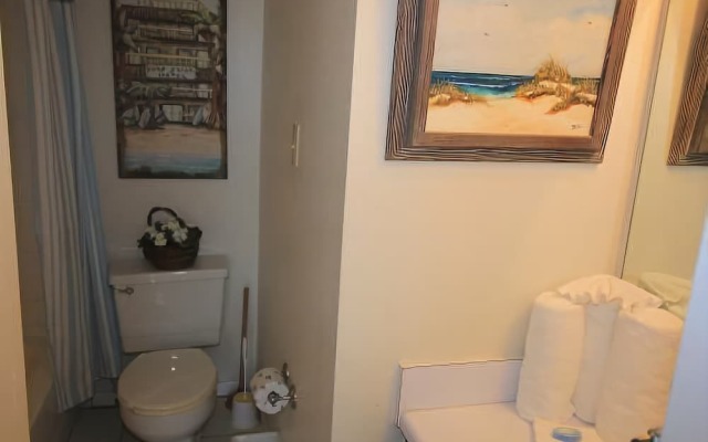 Beachcomber 16 by RedAwning