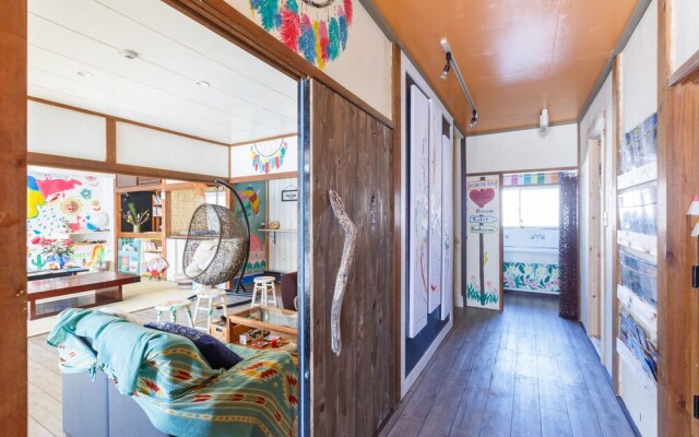 Guesthouse Asobi Factory - Hostel